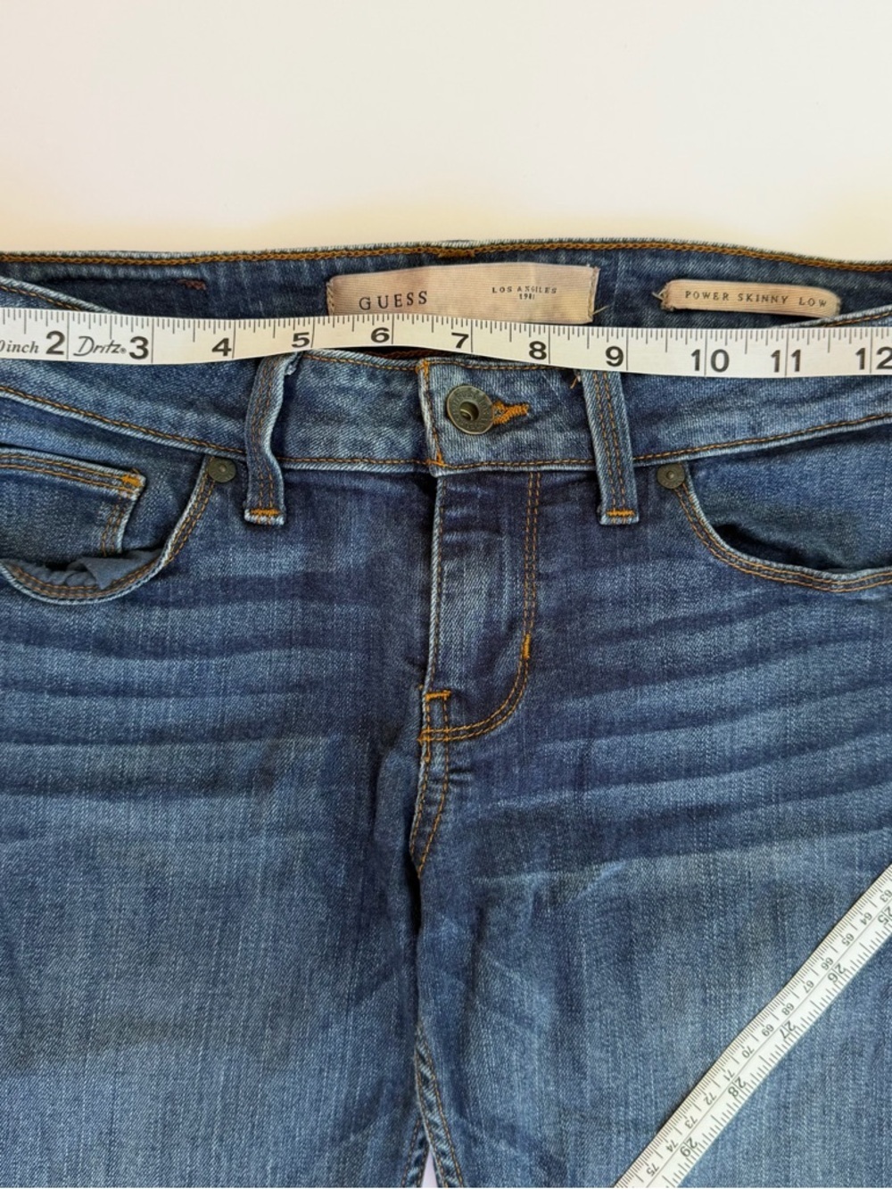 Woman’s Guess Brand Jeans Power Skinny Low Size 27​ - Picture 3 of 11